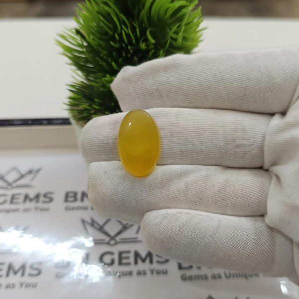 Yellow Aqeeq 19.70 carat